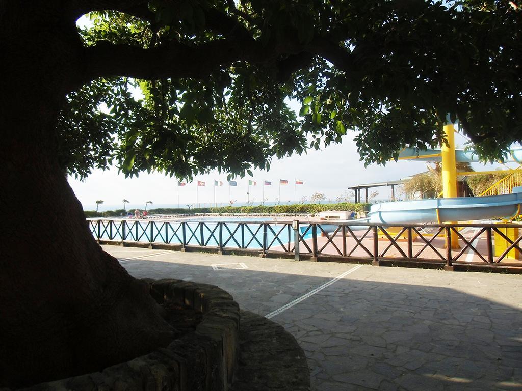 Villaggio Hotel Club Calanovellamare Piraino Luaran gambar